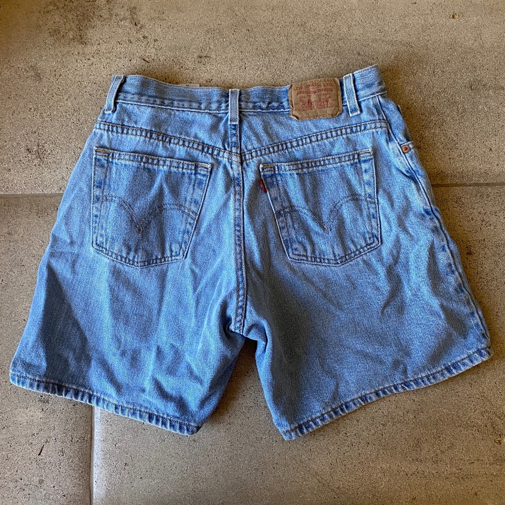 Women's Levis MID THIGH WOMEN'S SHORTS